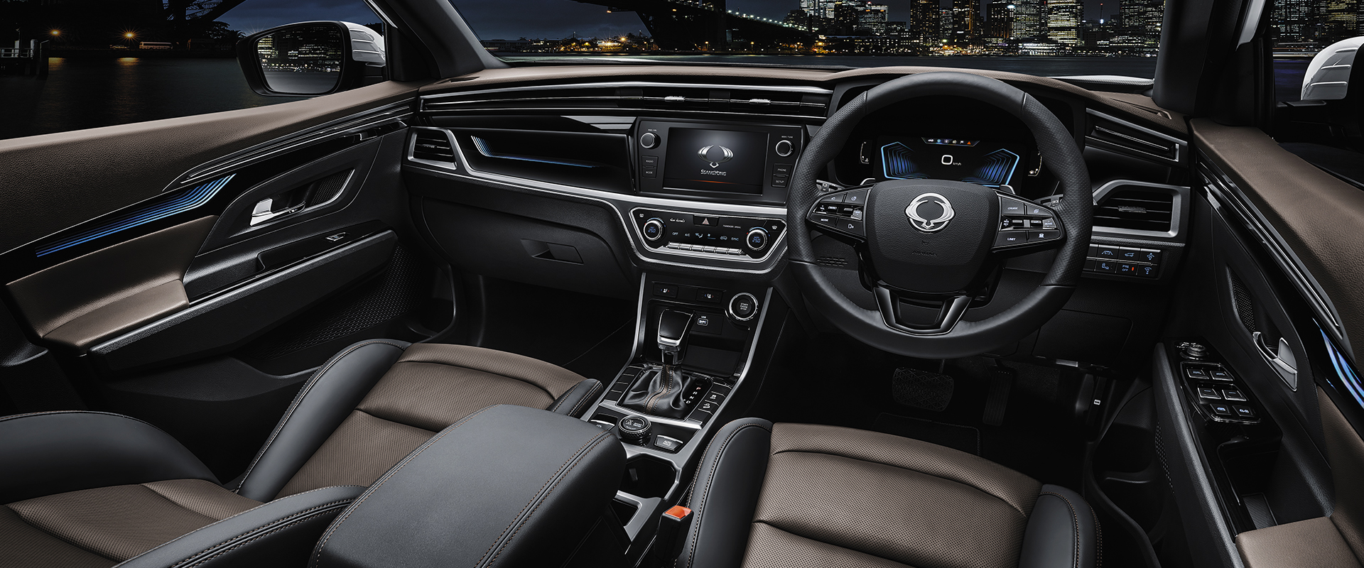 korando-interior